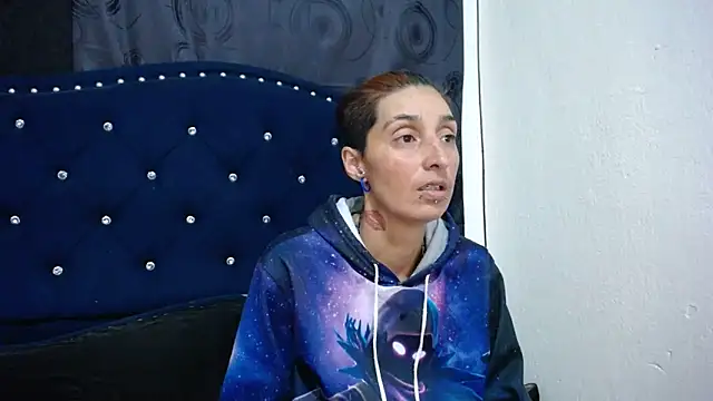 Snapshot of anyu1306 chatting on 03.06.25 anyu1306 online show from 03.06.25