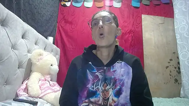 Snapshot of anyu1306 chatting on 11.15.25 anyu1306 online show from 11.15.25