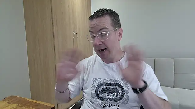 BrettJ81 online show from 03.14.26