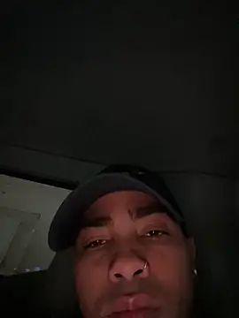 Snapshot of Diosn111 chatting on 02.15.26 Diosn111 online show from 02.15.26