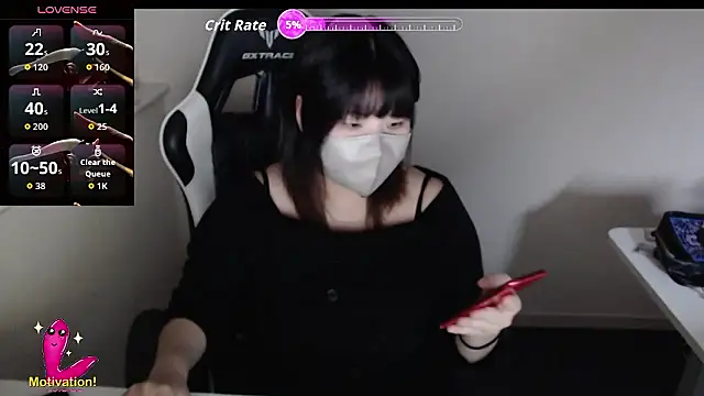 Snapshot of mimika0403 chatting on 04.30.26 mimika0403 online show from 04.30.26