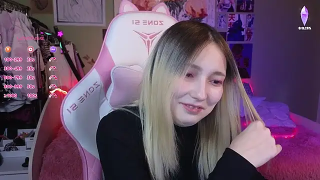 Evie Ro online show from 12.17.24