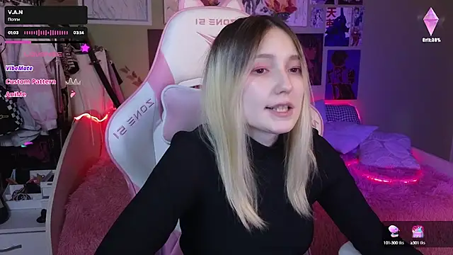 Evie Ro online show from 12.17.24