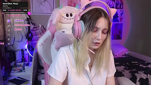 Evie Ro online show from 02.08.25