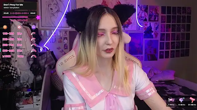 Evie Ro online show from 03.18.25