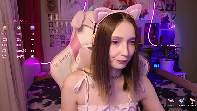 Evie Ro online show from 04.22.26