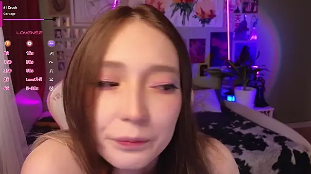 Evie Ro online show from 05.03.26