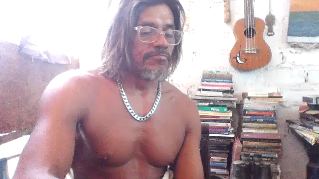 Snapshot of kvr27 chatting on 04.19.26 kvr27 online show from 04.19.26