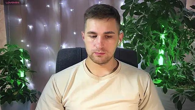 Sweeet  boy online show from 02.13.25