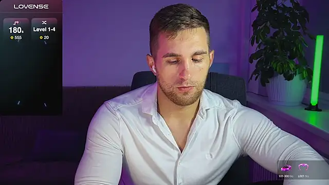 Sweeet  boy online show from 10.09.25