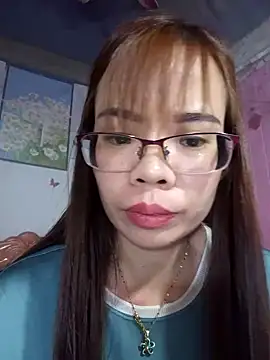 Snapshot of __Mai-love19__ chatting on 02.02.25 Mai-love19 online show from 02.02.25