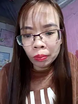 Snapshot of __Mai-love19__ chatting on 02.04.25 Mai-love19 online show from 02.04.25