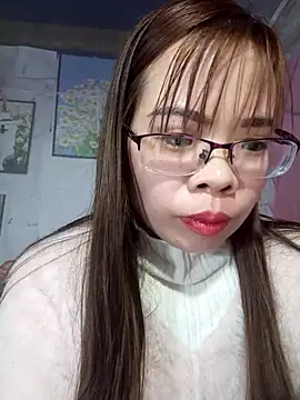 Snapshot of __Mai-love19__ chatting on 02.06.25 Mai-love19 online show from 02.06.25