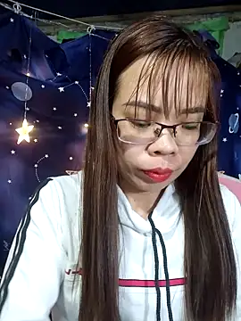 Snapshot of __Mai-love19__ chatting on 02.17.25 Mai-love19 online show from 02.17.25