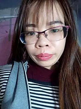 Snapshot of __Mai-love19__ chatting on 02.23.25 Mai-love19 online show from 02.23.25