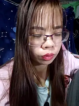 Snapshot of __Mai-love19__ chatting on 03.02.25 Mai-love19 online show from 03.02.25
