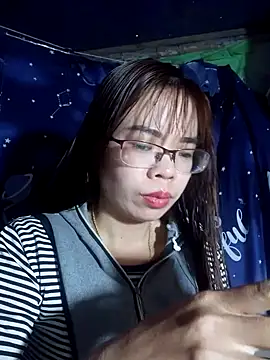 Snapshot of __Mai-love19__ chatting on 03.10.25 Mai-love19 online show from 03.10.25