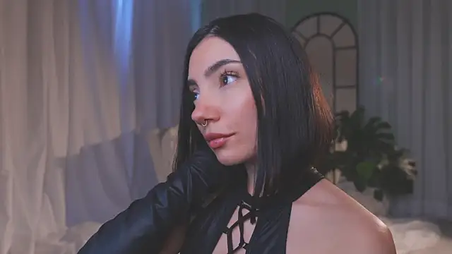 Snapshot of AmyArmstrong chatting on 02.25.26 AmyArmstrong online show from 02.25.26