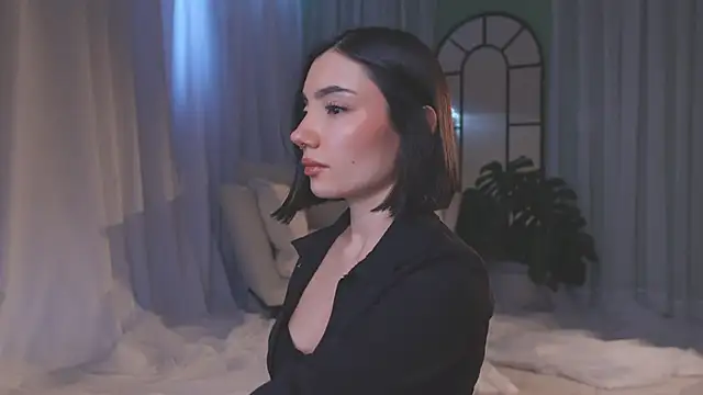 AmyArmstrong online show from 04.01.26