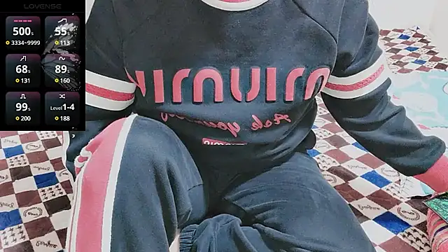 Sophie Secret online show from 03.01.25