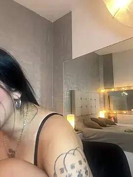 Snapshot of Baby_Venuss chatting on 01.08.25 Baby Venuss online show from 01.08.25