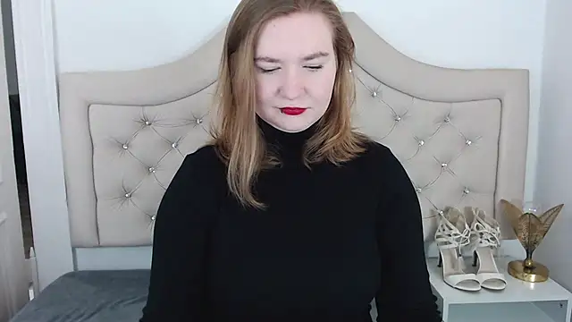 LaraDream online show from 02.09.25