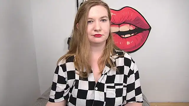 LaraDream online show from 11.07.25