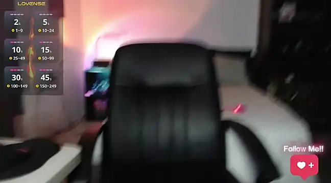 soyelcarlitos  online show from 03.22.25