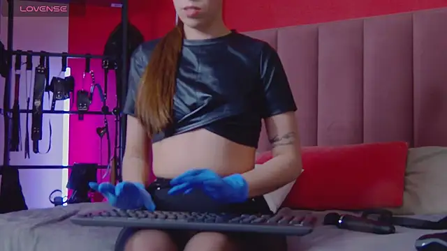 SweetySonya online show from 03.12.25