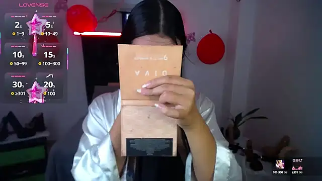 Snapshot of susan_smith18 chatting on 02.17.25 susan smith18 online show from 02.17.25