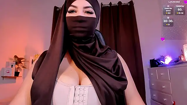Snapshot of KeishaDanger_ chatting on 02.04.25 KeishaDanger online show from 02.04.25