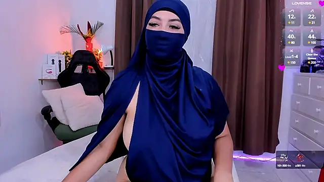 Snapshot of KeishaDanger_ chatting on 02.17.25 KeishaDanger online show from 02.17.25