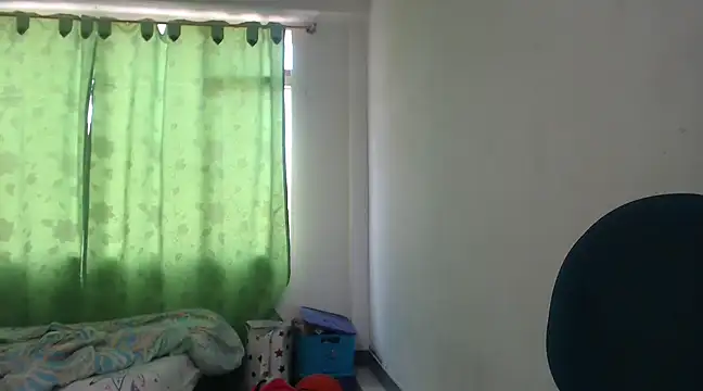 Snapshot of mibaby_fantasy18 chatting on 02.28.25 mibaby fantasy18 online show from 02.28.25