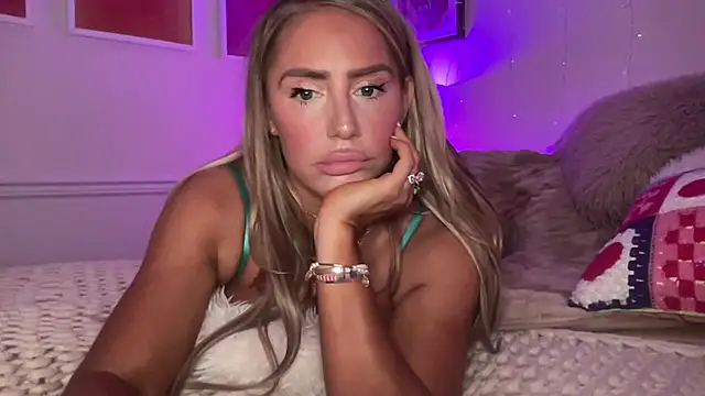 Fitnessbabe69 online show from 03.27.26