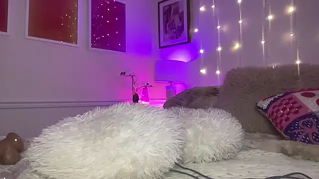 Fitnessbabe69 online show from 05.24.26
