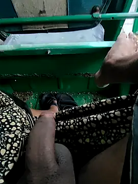 Snapshot of Kolkata___Boy chatting on 12.25.24 Kolkata Boy online show from 12.25.24