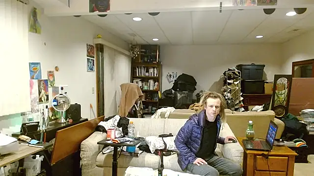 Snapshot of Nattybabi chatting on 10.30.25 Nattybabi online show from 10.30.25